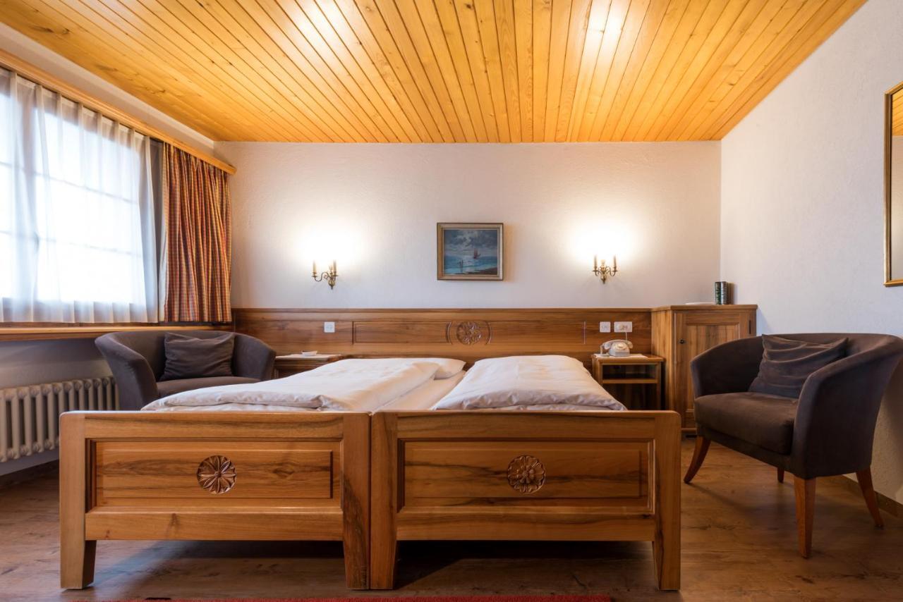 Swiss Chalet-Style Hotel Walliser Spycher Рідеральп Екстер'єр фото